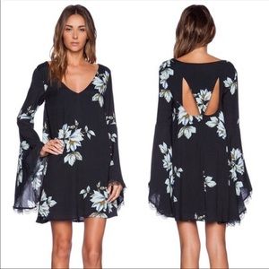 Free people long flutter sleeved tunic dress